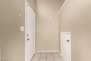 1051 S Dobson Rd, Mesa, AZ 85202 - Photo 26