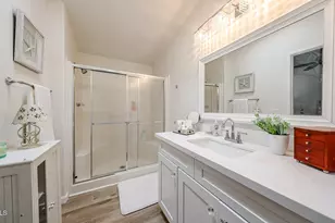 3901 E Pinnacle Peak Rd, Phoenix, AZ 85050 - Photo 18