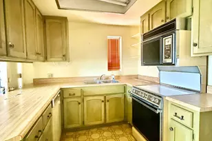 1032 E Laguna Dr, Tempe, AZ 85282 - Photo 4