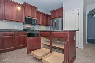 28952 N 124th Ln, Peoria, AZ 85383 - Photo 10