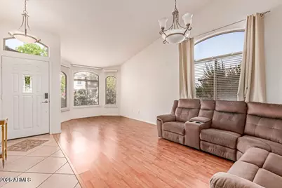 2622 N 110th Drive, Avondale, AZ 85392 - Photo 4