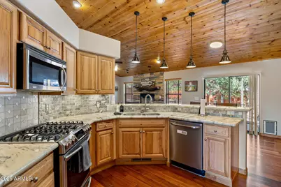 2190 Evergreen Lane, Show Low, AZ 85901 - Photo 14