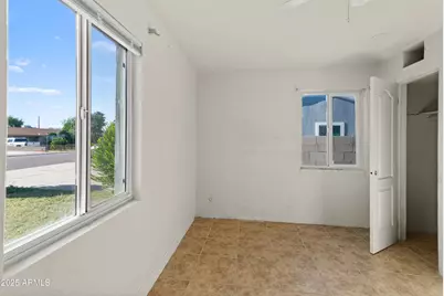 1144 E Sunnyslope Lane, Phoenix, AZ 85020 - Photo 18
