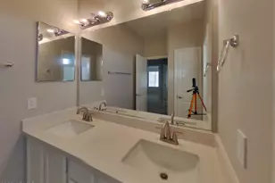 5407 W Beverly Rd, Laveen, AZ 85339 - Photo 14