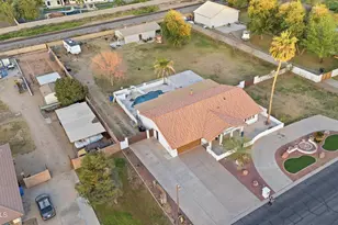 704 E Mesquite Ave, Gilbert, AZ 85296 - Photo 22