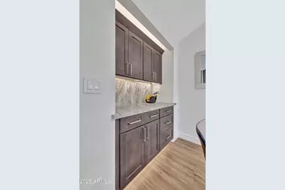 1362 E Wickieup Lane, Phoenix, AZ 85024 - Photo 18