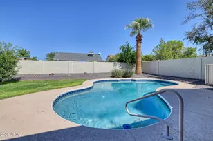 1362 E Wickieup Ln, Phoenix, AZ 85024 - Photo 54