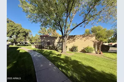 9428 W McRae Way, Peoria, AZ 85382 - Photo 4