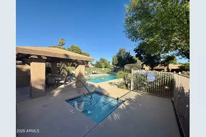 9428 W McRae Way, Peoria, AZ 85382 - Photo 12