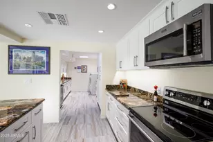 2511 E Oregon Ave, Phoenix, AZ 85016 - Photo 8