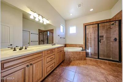 15225 W Frontier Drive, Surprise, AZ 85387 - Photo 10