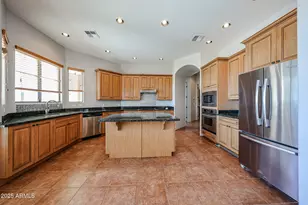 15225 W Frontier Dr, Surprise, AZ 85387 - Photo 18