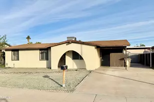 4520 W Hatcher Rd, Glendale, AZ 85302 - Photo 1