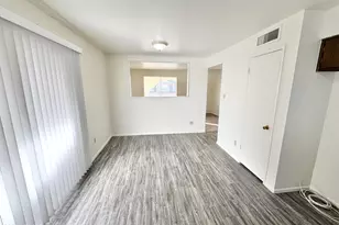 4520 W Hatcher Rd, Glendale, AZ 85302 - Photo 16