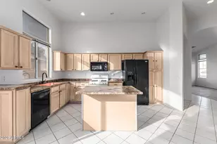 6881 W Pontiac Dr, Glendale, AZ 85308 - Photo 16