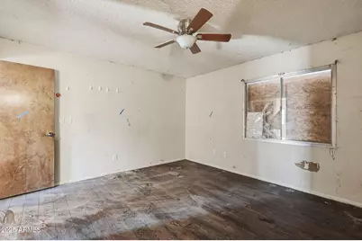 8861 W Weldon Avenue, Phoenix, AZ 85037 - Photo 18