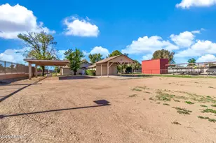 15834 E Ocotillo Rd, Gilbert, AZ 85298 - Photo 56