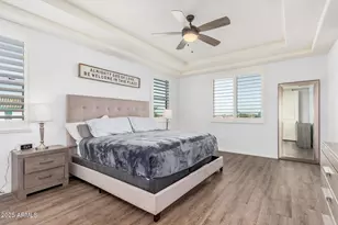 836 E Gary Ln, Phoenix, AZ 85042 - Photo 16