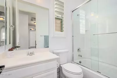 836 E Gary Lane, Phoenix, AZ 85042 - Photo 26