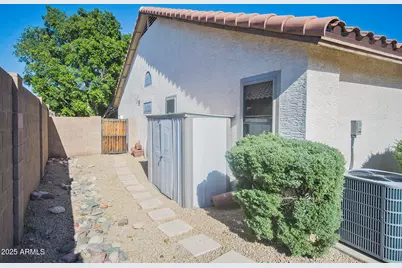 9935 W Irma Lane, Peoria, AZ 85382 - Photo 14