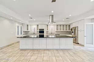 1345 E Ocotillo Rd, Phoenix, AZ 85014 - Photo 10