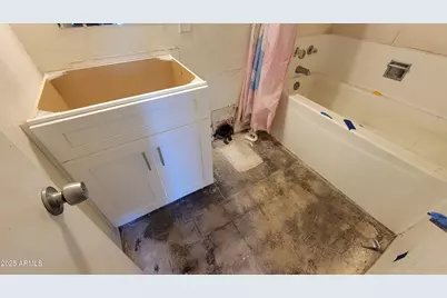 1607 N 62nd Avenue, Phoenix, AZ 85035 - Photo 8