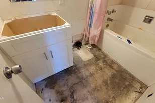 1607 N 62nd Ave, Phoenix, AZ 85035 - Photo 8