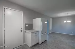 4249 W Townley Ave, Phoenix, AZ 85051 - Photo 20