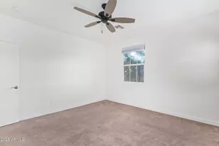 3218 W Glendale Ave, Phoenix, AZ 85051 - Photo 12