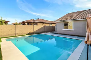 1866 E Ravenswood Dr E, Gilbert, AZ 85298 - Photo 32