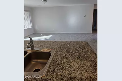 817 W Caroline Street, Coolidge, AZ 85128 - Photo 2