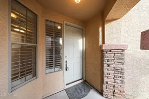 16828 S Aqua Ct, Phoenix, AZ 85048 - Photo 2