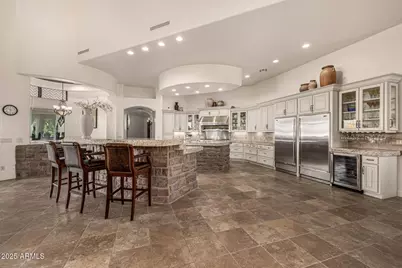 20 E Oakwood Hills Drive, Chandler, AZ 85248 - Photo 18