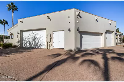 20 E Oakwood Hills Drive, Chandler, AZ 85248 - Photo 64