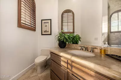 20 E Oakwood Hills Drive, Chandler, AZ 85248 - Photo 34