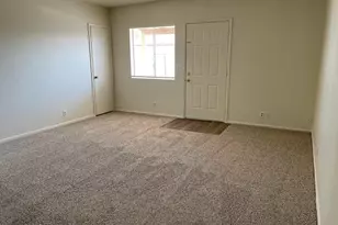 585 W 20th Ave, Apache Junction, AZ 85120 - Photo 2