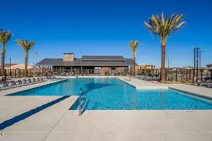 16828 W Shangri La Rd, Surprise, AZ 85388 - Photo 10