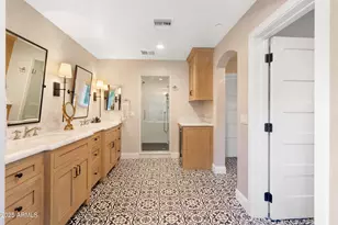 4021 E Hazelwood St, Phoenix, AZ 85018 - Photo 16