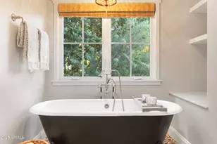 4021 E Hazelwood St, Phoenix, AZ 85018 - Photo 18