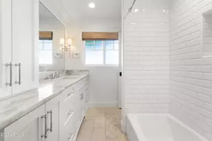 4021 E Hazelwood St, Phoenix, AZ 85018 - Photo 20