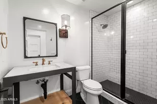 4021 E Hazelwood St, Phoenix, AZ 85018 - Photo 28