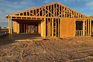 2371 E Rolling Prairie Ln, San Tan Valley, AZ 85140 - Photo 4