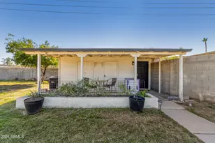 4713 E Hidalgo Ave, Phoenix, AZ 85040 - Photo 34