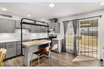 4713 E Hidalgo Avenue, Phoenix, AZ 85040 - Photo 16