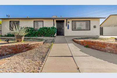 4713 E Hidalgo Avenue, Phoenix, AZ 85040 - Photo 2