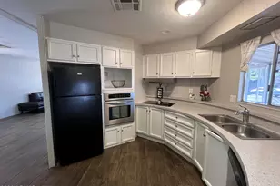 10960 N 67th Ave, Glendale, AZ 85304 - Photo 6