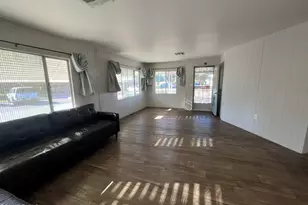 10960 N 67th Ave, Glendale, AZ 85304 - Photo 8