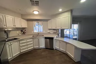 10960 N 67th Ave, Glendale, AZ 85304 - Photo 1