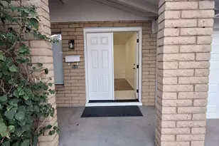 2839 E Altadena Ave, Phoenix, AZ 85028 - Photo 8