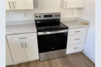 2125 W Highland Avenue, Phoenix, AZ 85015 - Photo 26